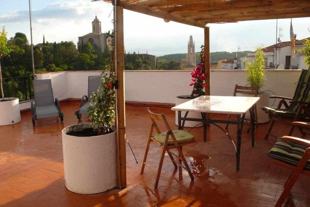 Apartamento Con Increibles Vistas Y Terraza Girona Zewnętrze zdjęcie