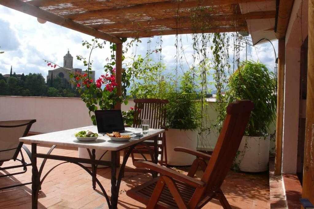 Apartamento Con Increibles Vistas Y Terraza Girona Zewnętrze zdjęcie
