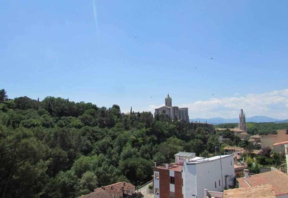 Apartamento Con Increibles Vistas Y Terraza Girona Zewnętrze zdjęcie