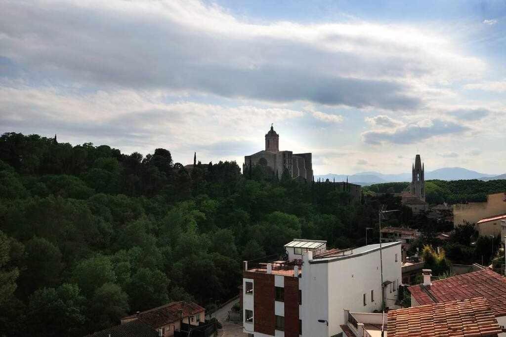 Apartamento Con Increibles Vistas Y Terraza Girona Zewnętrze zdjęcie